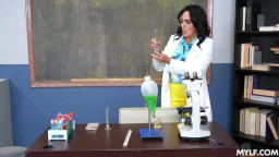 Abi James - Mixing Fluids With The Chemistry Teacher 15 11 2025