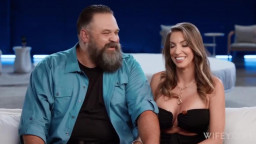 LorReign And Anthony - Hotwife Cant Stop Squirting BBC Gangbang 22 11 2025